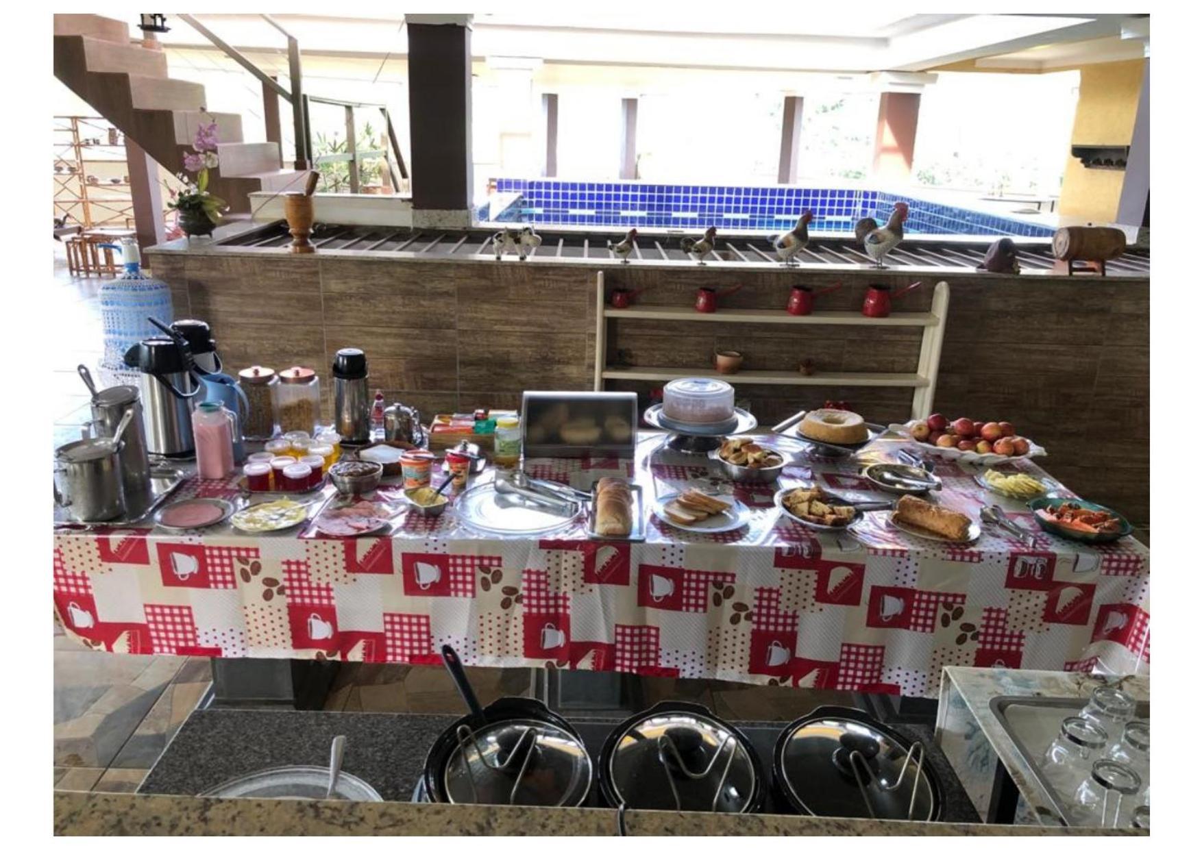 Hotel Avenida Pardinho エクステリア 写真